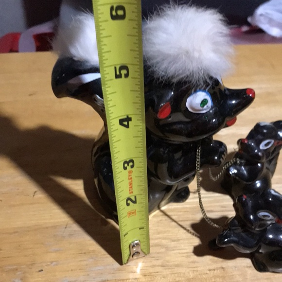 Japan Vintage Ceramic Skunk and Babies - Picture 4 of 10